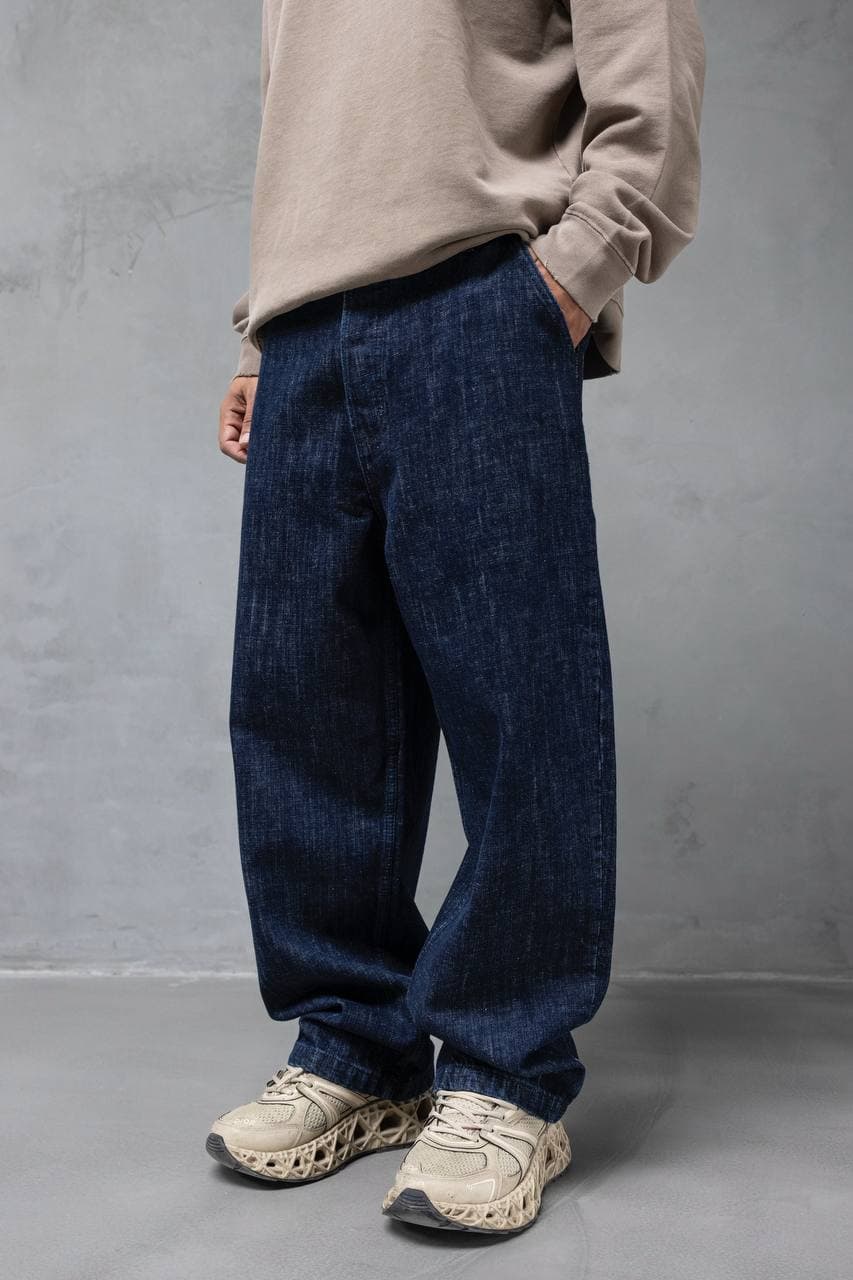 Relaxed Fit Tapered Denim Jeans