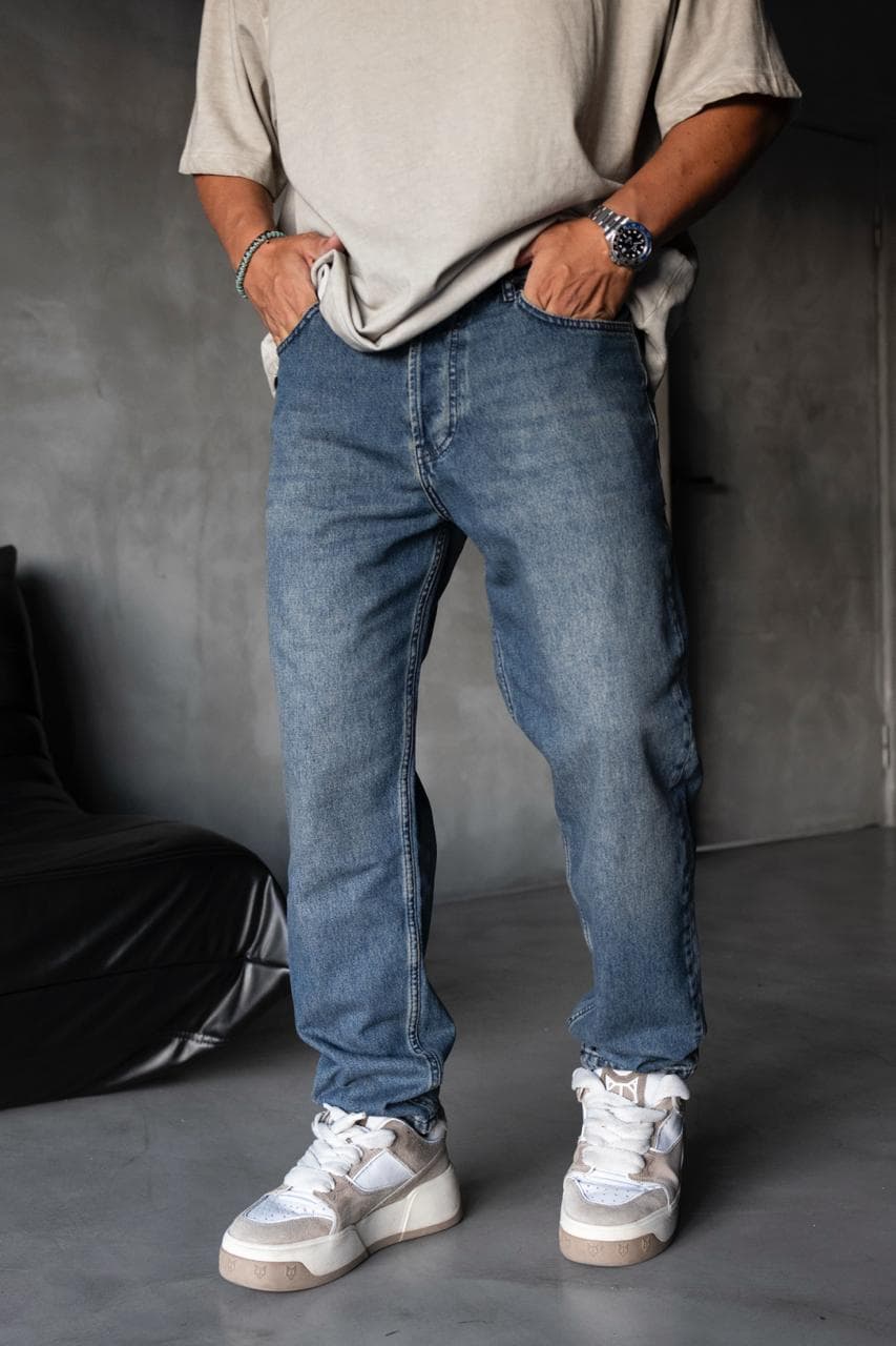 Classic Straight Fit Blue Jeans