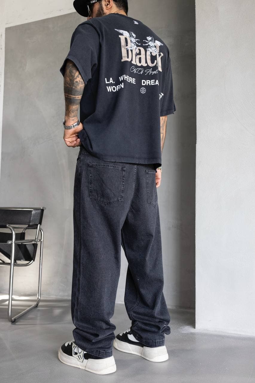 Relaxed Fit Dark Wash Denim Jeans