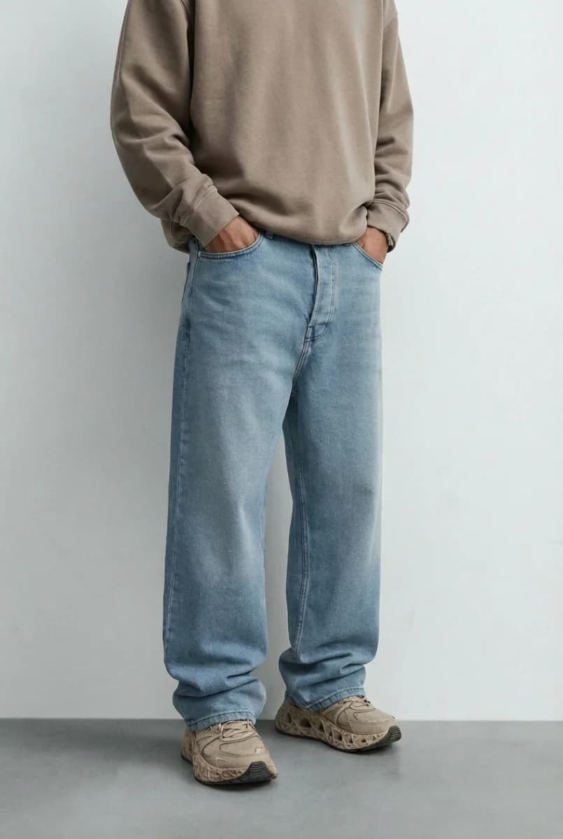 Relaxed Fit Light Blue Denim