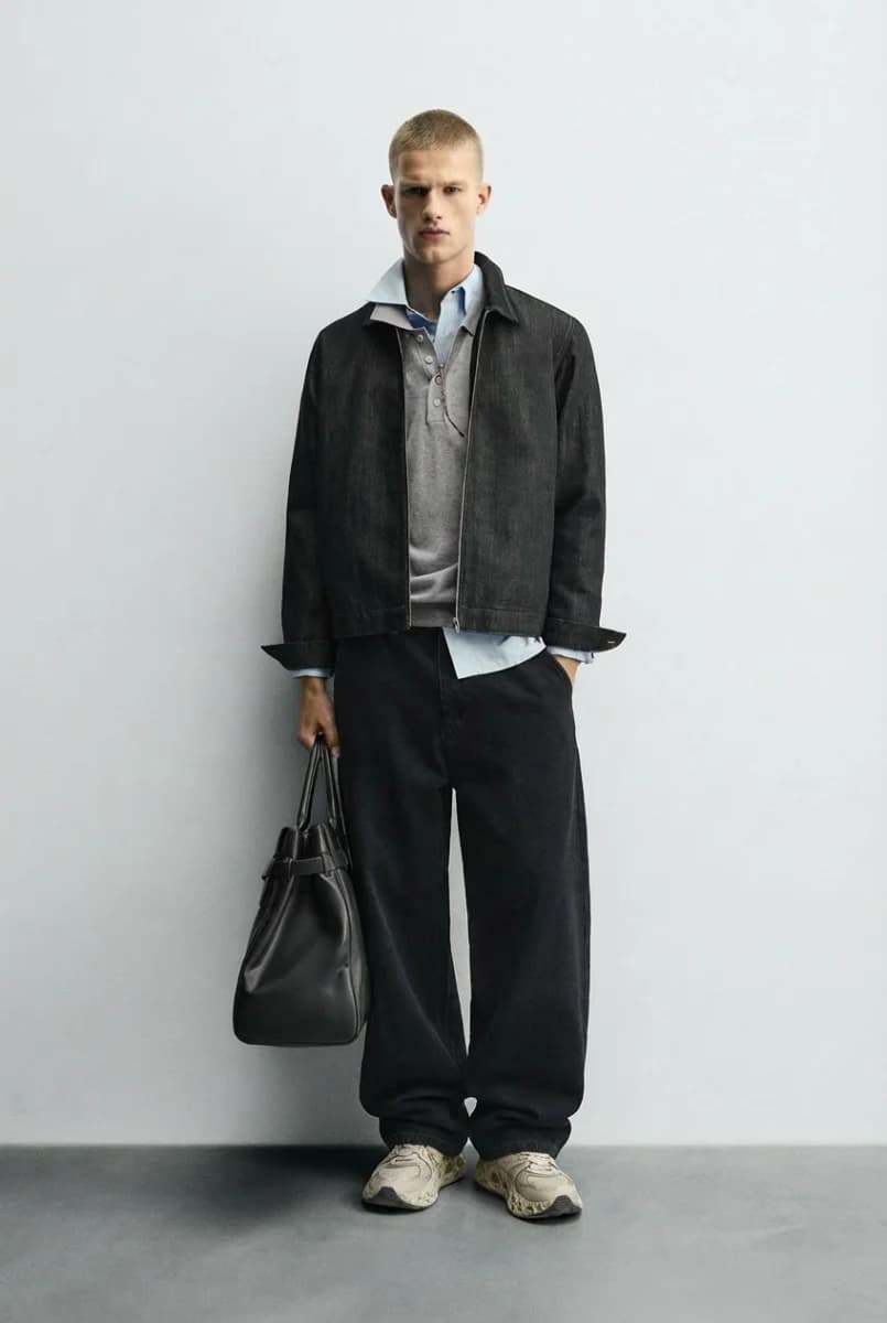Relaxed Fit Black Denim